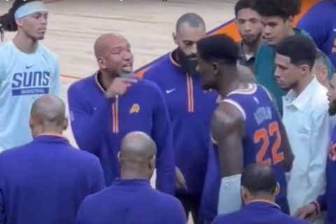 NBA, Σανς: Χαμός σε τάιμ-άουτ, ο Μόντι Γουίλιαμς τσακώθηκε με τον Έιτον