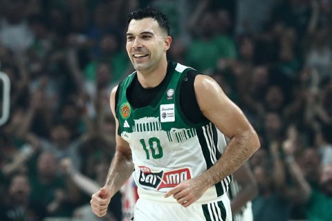 Παναθηναϊκός AKTOR για Σλούκα: "Πρωταθλητής, MVP, ο αρχηγός μας"