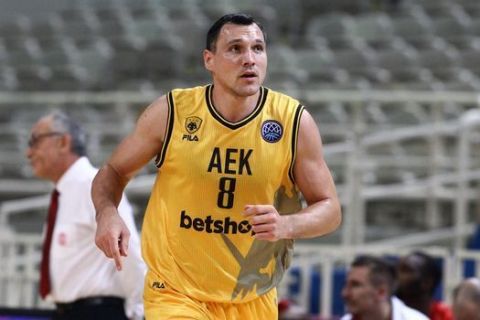 Ο Ματσιούλις στον αγώνα ΑΕΚ - Σολέ για το Basketball Champions League την σεζόν 2020/21