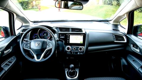 Honda Jazz με νέο ισχυρό κινητήρα 1.5 i-VTEC