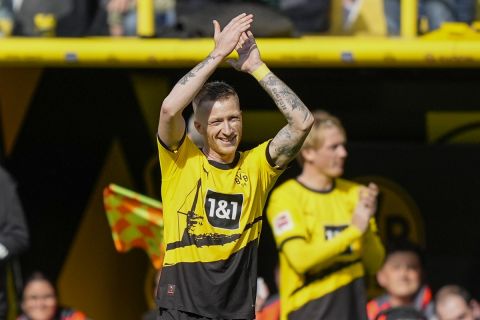 Dortmund's Marco Reus leaves the pitch during the German Bundesliga soccer match between Borussia Dortmund and Augsburg, in Dortmund, Saturday, May 4, 2024. (AP Photo/Martin Meissner)