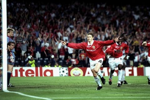 26 May 1999:  Ole Gunnar Solskjaer of Manchester United celebrates his late winner during the UEFA Champions League Final against Bayern Munich at the Nou Camp in Barcelona, Spain. United scored twice in injury time to win 2-1. \ Mandatory Credit: Ben Radford /Allsport