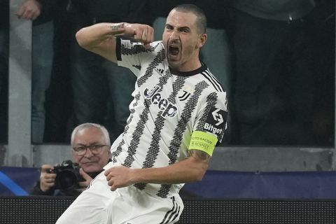 FILE - Juventus' Leonardo Bonucci celebrates after scoring his side's opening goal during the Champions League group H soccer match between Juventus and Paris Saint Germain at the Allianz stadium in Turin, Italy, Wednesday, Nov. 2, 2022. Italy captain Leonardo Bonuccis potential move to Union Berlin and Bayern Munichs search for a defensive midfielder are among the outstanding matters to be cleared up on the final day of the transfer window in Germany.  (AP Photo/Antonio Calanni, File)