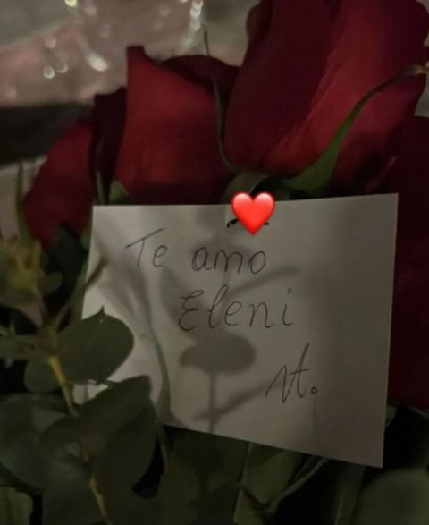 Το "I love you" της γυμνής Φουρέιρα στο μπάνιο και το ερωτικό ραβασάκι του Μποτία