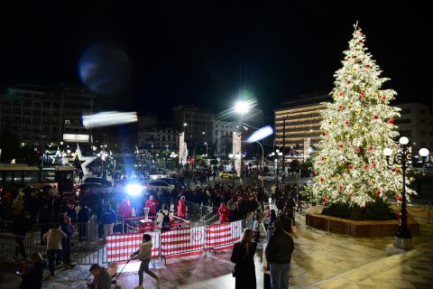 Τα ευρωπαϊκά τρόπαια του Ολυμπιακού στο Δημοτικό Θέατρο Πειραιά 