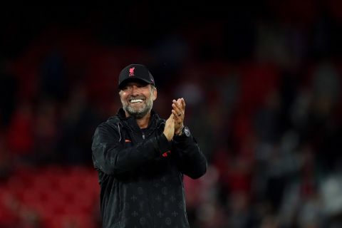 Mandatory Credit: Photo by Paul Greenwood/Shutterstock 12254266ab Liverpool manager Jurgen Klopp applauds the fans at the final whistle Liverpool v Osasuna, Pre-season Friendly, Football, Anfield, Liverpool, UK - 9 August 2021 EDITORIAL USE ONLY No use with unauthorised audio, video, data, fixture lists outside the EU, club/league logos or live services. Online in-match use limited to 45 images 15 in extra time. No use to emulate moving images. No use in betting, games or single club/league/player publications/services. Liverpool v Osasuna, Pre-season Friendly, Football, Anfield, Liverpool, UK - 9 August 2021 EDITORIAL USE ONLY No use with unauthorised audio, video, data, fixture lists outside the EU, club/league logos or live services. Online in-match use limited to 45 images 15 in extra time. No use to emulate moving images. No use in betting, games or PUBLICATIONxINxGERxSUIxAUTXHUNxGRExMLTxCYPxROMxBULxUAExKSAxONLY Copyright: xPaulxGreenwood/Shutterstockx 12254266ab 