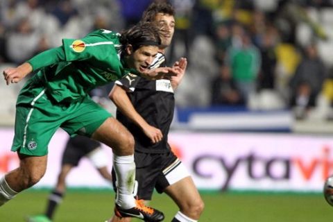 Orel Dgani of Israel's Maccabi Haifa heads the ball during his team's Europa League Group J football match against Cyprus' AEK Larnaka in the Cypriot capital Nicosia on December 1, 2011. AFP PHOTO/SAKIS SAVVIDIS (Photo credit should read SAKIS SAVVIDES/AFP/Getty Images)