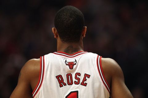 CHICAGO, IL - MARCH 25: Derrick Rose #1 of the Chicago Bulls walks to the bench during a game against the Memphis Grizzlies at the United Center on March 25, 2011 in Chicago, Illinois. The Bulls defeated the Grizzlies 99-96. NOTE TO USER: User expressly acknowledges and agrees that, by downloading and/or using this photograph, User is consenting to the terms and conditions of the Getty Images License Agreement. (Photo by Jonathan Daniel/Getty Images)