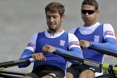 (STROKE) ELEFTHERIOS KONSOLAS & (BOW) PANAGIOTIS MAGDANIS (BOTH GREECE) COMPETE IN MEN'S LIGHTWEIGHT DOUBLE SCULLS DURING REGATTA WORLD ROWING CHAMPIONSHIPS ON KARAPIRO LAKE IN NEW ZEALAND...NEW ZEALAND , KARAPIRO , OCTOBER 31, 2010..( PHOTO BY ADAM NURKIEWICZ / MEDIASPORT )..PICTURE ALSO AVAIBLE IN RAW OR TIFF FORMAT ON SPECIAL REQUEST.