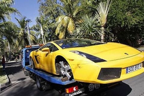 Γλίτωσε ο Μπενζεμά και η... Lamborghini