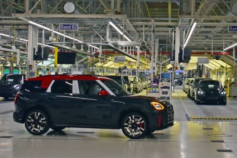 Automated Driving In-Plant BMW-MINI