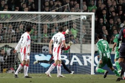 ÓÅÍÔ ÅÔÉÅÍ - ÏËÕÌÐÉÁÊÏÓ (ÏÕÅÖÁ 2008)<br>
SAINT ETIENNE - OLYMPIAKOS (UEFA 2008)