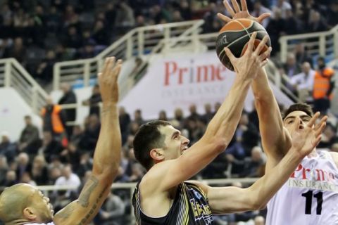 LIVE: Basket League (17/1)