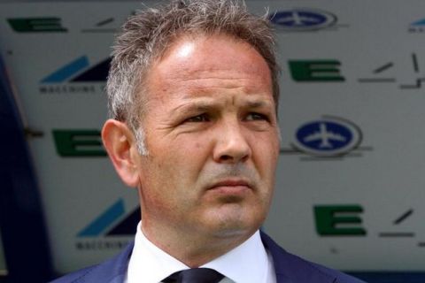 Sampdoria's coach Sinisa Mihajlovic during the Italian serie A soccer match between Empoli FC vs UC Sampdoria at Carlo Castellani Stadium in Empoli, Italy, 24 May 2015. ANSA/ CLAUDIO GIOVANNINI