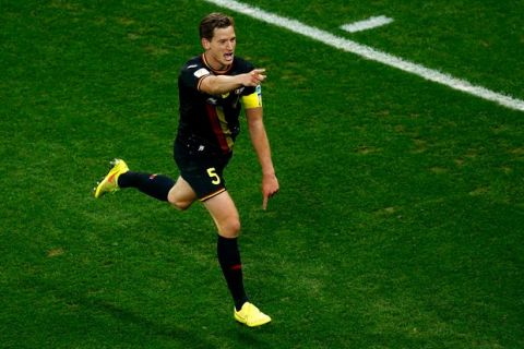 SAO PAULO, BRAZIL - JUNE 26:  Jan Vertonghen of Belgium celebrates scoring his team's first goal during the 2014 FIFA World Cup Brazil Group H match between South Korea and Belgium at Arena de Sao Paulo on June 26, 2014 in Sao Paulo, Brazil.  (Photo by Matthew Lewis/Getty Images)