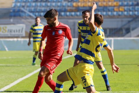 Super League 2: Ο Αστέρας Τρίπολης AKTOR Β' πήρε βαθμό στις καθυστερήσεις, διπλό και τρίτη θέση για τον Καμπανιακό