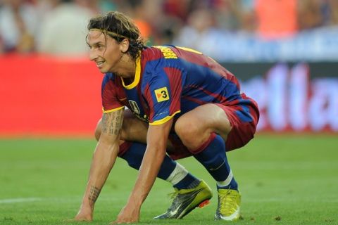 BARCELONA, SPAIN - AUGUST 25:  Zlatan Ibrahimovic of Barcelona gets up during the Joan Gamper Trophy match between Barcelona and AC Milan at Camp Nou stadium on August 25, 2010 in Barcelona, Spain.  (Photo by Denis Doyle/Getty Images)