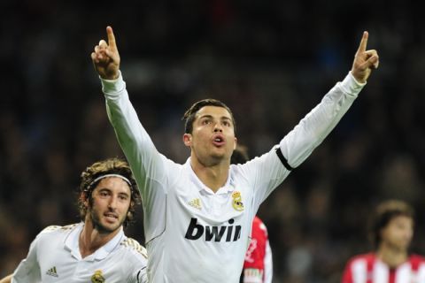 Real Madrid's Portuguese forward Cristiano Ronaldo celebrates after scoring during the Spanish league football match Real Madrid vs Athletic Bilbao at the Santiago Barnabeu stadium in Madrid on January 22, 2012.   AFP PHOTO/JAVIER SORIANO (Photo credit should read JAVIER SORIANO/AFP/Getty Images)