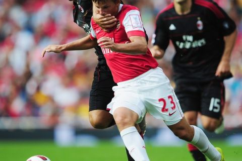 LONDON, ENGLAND - JULY 31:  Andrey Arshavin of Arsenal is challenged by Gattuso of AC Milan during the Emirates Cup match between Arsenal and AC Milan at Emirates Stadium on July 31, 2010 in London, England.  (Photo by Mike Hewitt/Getty Images)