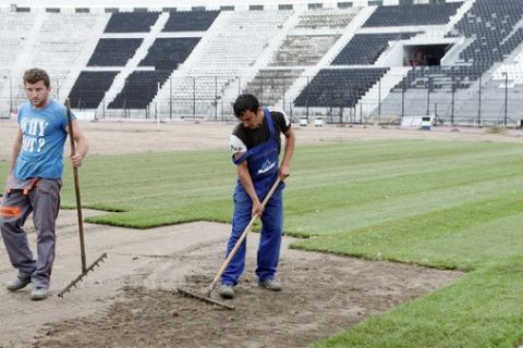 ΤΟΠΟΘΕΤΗΣΗ ΝΕΟΥ ΧΛΟΟΤΑΠΗΤΑ ΣΤΗΝ ΤΟΥΜΠΑ