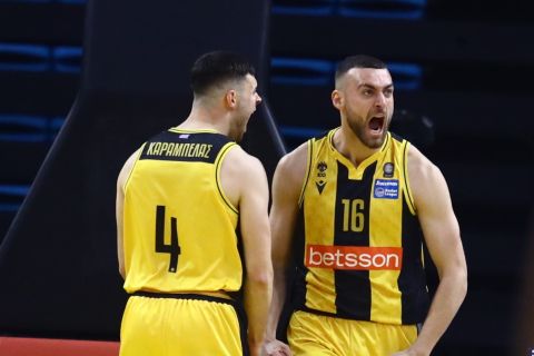 Παρί - ΑΕΚ Betsson 63-71: Ο Δικέφαλος πέταξε ψηλότερα στο Βελιγράδι, μεγάλη νίκη επί των Γάλλων σε φιλικό με άρωμα EuroLeague 