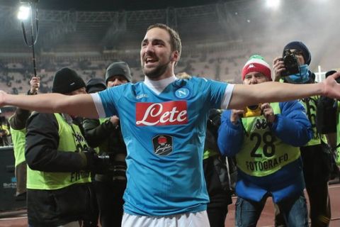 NAPOLI, SASSUOLO
NELLA FOTO: ESULTANZA HIGUAIN FINE GARA
FOTO MOSCA