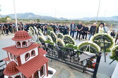 Το ετήσιο μνημόσυνο για τους αδικοχαμένους οπαδούς του ΠΑΟΚ στα Τέμπη