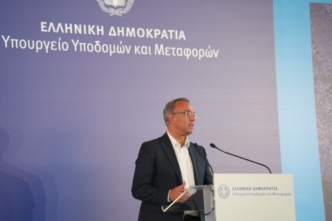 Χρήστος Σταϊκούρας- Υπουργός Μεταφορών