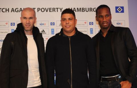 HAMBURG, GERMANY - DECEMBER 13: Zinedine Zidane of France, Ronaldo of Brazil and Didier Drogba of the Ivory Coast addresses the media during the Match Against Poverty press conference at the Grand Elysée hotel  on December 13, 2011 in Hamburg, Germany.  (Photo by Stuart Franklin/Bongarts/Getty Images)