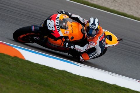 BRNO, CZECH REPUBLIC - AUGUST 12:  Dani Pedrosa of Spain and Repsol Honda Team rounds the bend  during the free practice of MotoGp of Czech Republic at Brno Circuit on August 12, 2011 in Brno, Czech Republic.  (Photo by Mirco Lazzari gp/Getty Images)