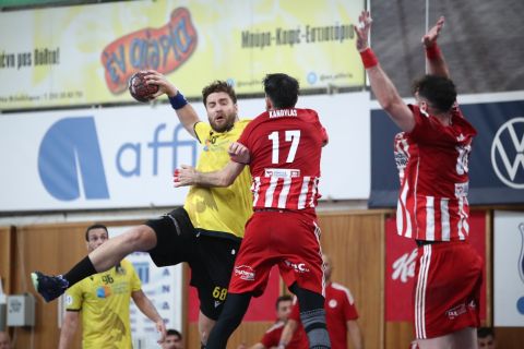 Ολυμπιακός - ΑΕΚ: Ώρα τίτλου στην Handball Premier, πού θα δείτε τον πέμπτο τελικό