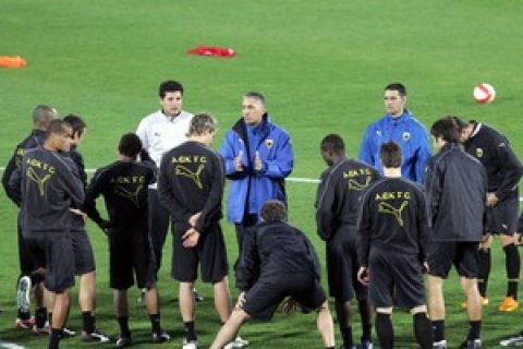 ΚΥΠΕΛΛΟ ΟΥΕΦΑ / ΠΡΟΠΟΝΗΣΗ ΤΗΣ ΑΕΚ / UEFA CUP / AEK TRAINING