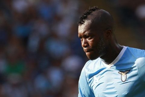 Lazio's Djibril Cisse reacts during their Serie A soccer match against Palermo at the Olympic stadium in Rome September 25, 2011. REUTERS/Tony Gentile  (ITALY - Tags: SPORT SOCCER)