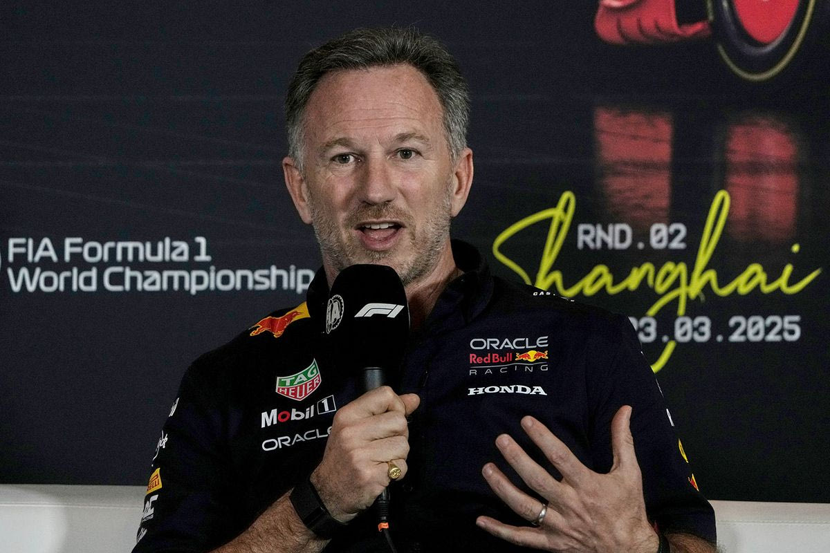 Τα δύο “μέτωπα” για τους κινητήρες V10 -H Red Bull αρνείται ότι υποκινεί την αλλαγή των κανονισμών